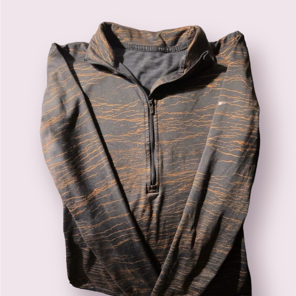💥Nike women's top💥